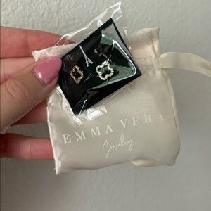 NWT Emma Vera Jewelry Silver Clover Stud Earrings